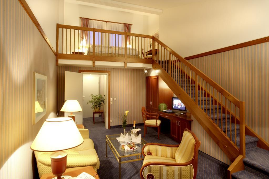 Hotel Hofmark Bad Birnbach Room photo